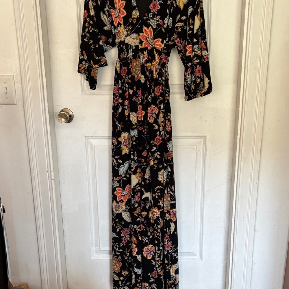 Black Floral Maxi Dress/ kimono style - Picture 1 of 5